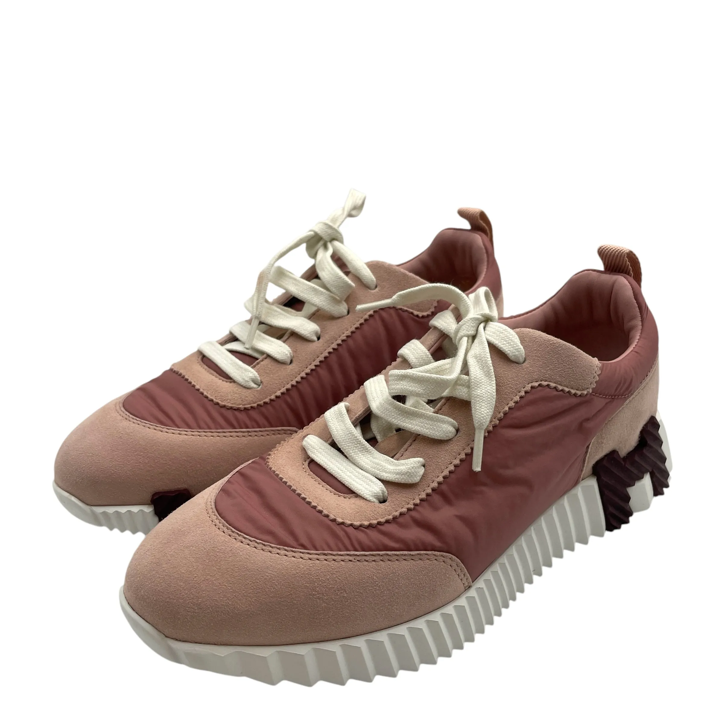 Bouncing 37 Rose Opaline Sneakers in Chevre Velours