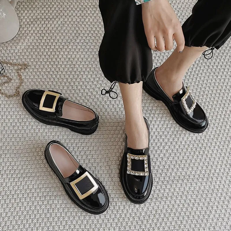 famous brand crystal square buckle flats women japanned leather brogue shoes British oxford creepers derby shoes woman loafers