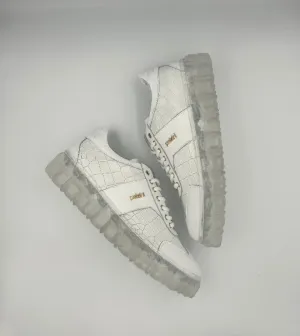 “FROZEN ONYX” LOW-TOP SNEAKERS IN WHITE CROC-PRINT WITH A CRYSTAL SOLE