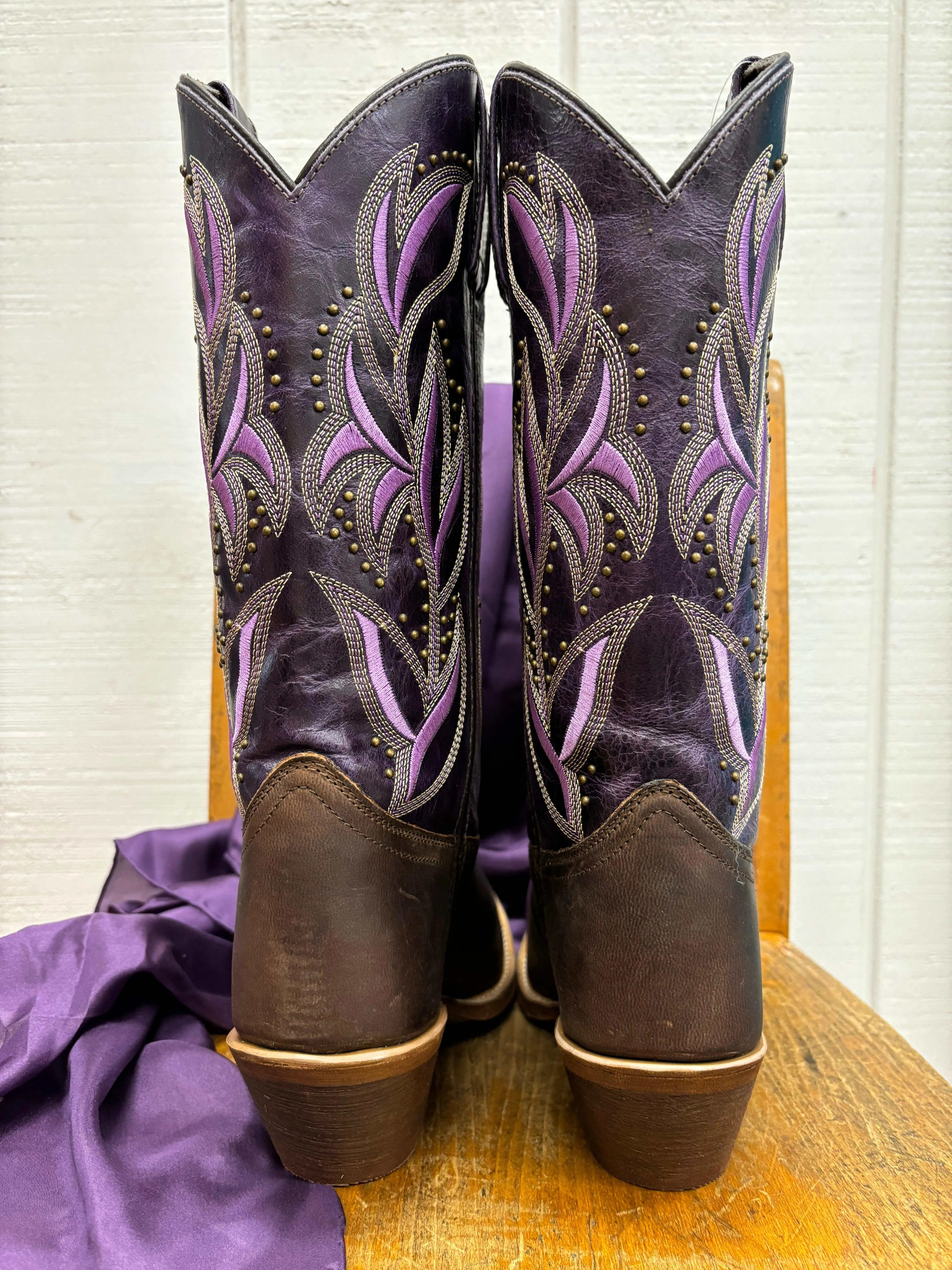 Laredo Women's Dark Brown and Lavender Embroidered Snip Toe Cowgirl Boots 52214