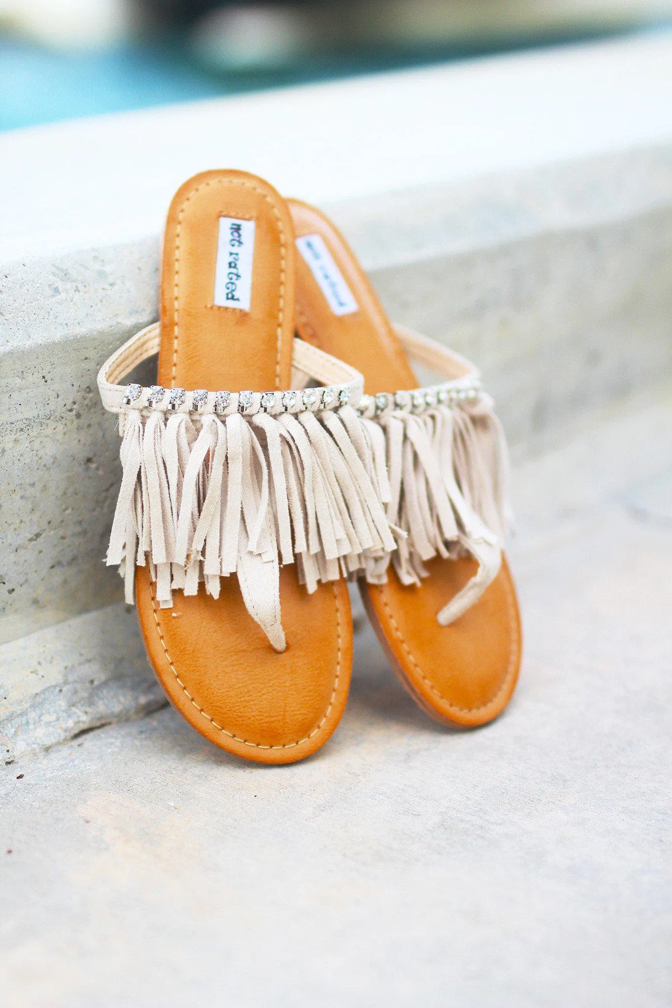 Peppy Cream Flats