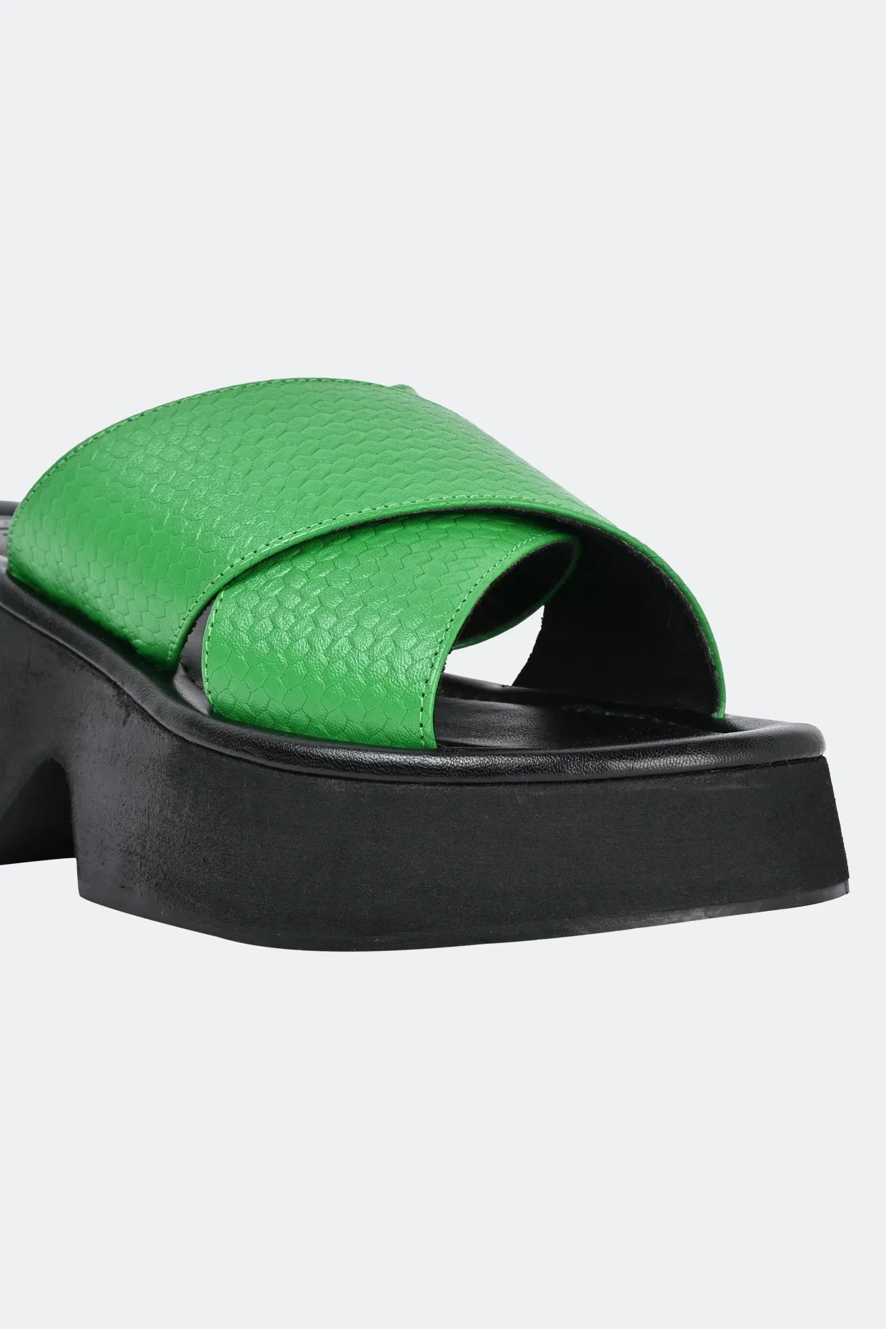 Siena Platforms in Green For Women