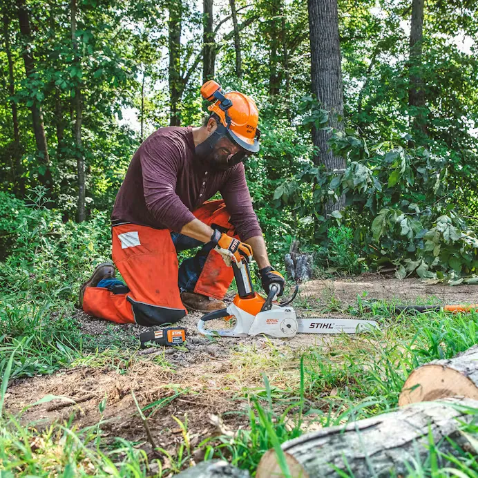 Stihl | MSA 220 C-B Battery-Powered Chainsaw | 14" bar w/ AP 300 battery & AL 301 charger (MSA220-14-AP300-AL301-COMBO)