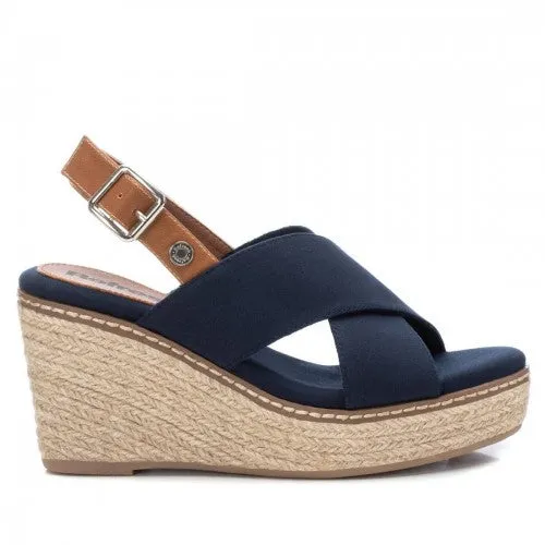 Wedge shoes in Navy by Refresh