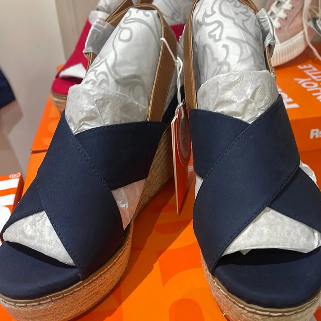 Wedge shoes in Navy by Refresh